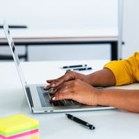 EDITORIAL & WRITING SERVICES